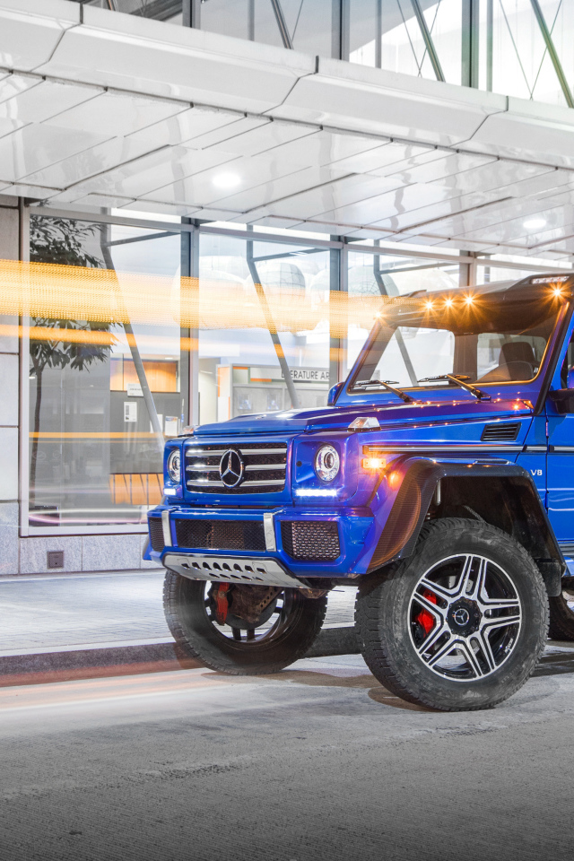 Синий внедорожник Mercedes Benz G Class G 500 4x4, 2017