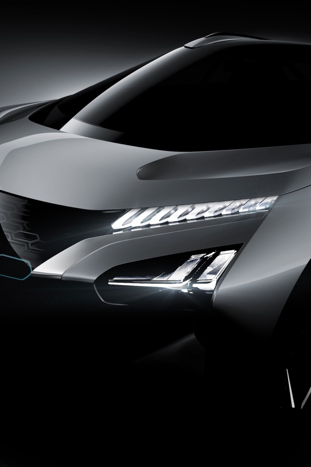 Серебристый автомобиль Mitsubishi Emirai 4 концепт