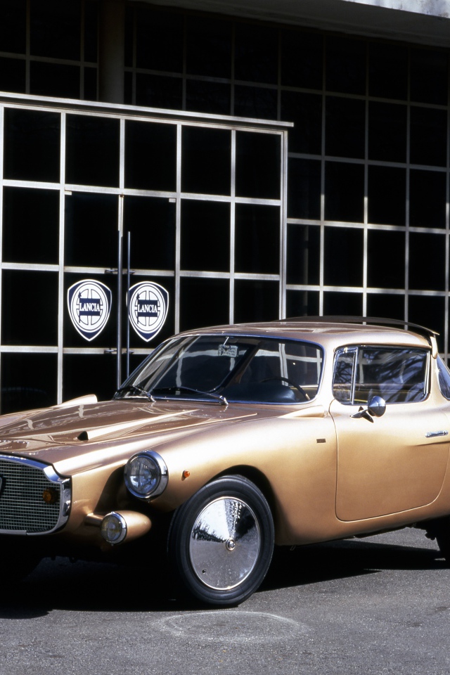 Ретро автомобиль  Lancia Flaminia Coupy