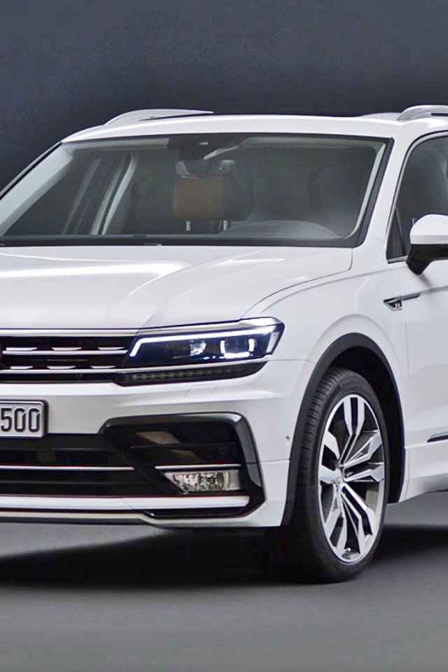 Белоснежный  Volkswagen Tiguan 2017 года 