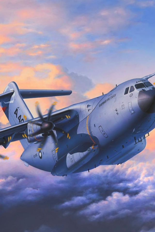 Военный транспортный самолет Airbus  A400M  в небе