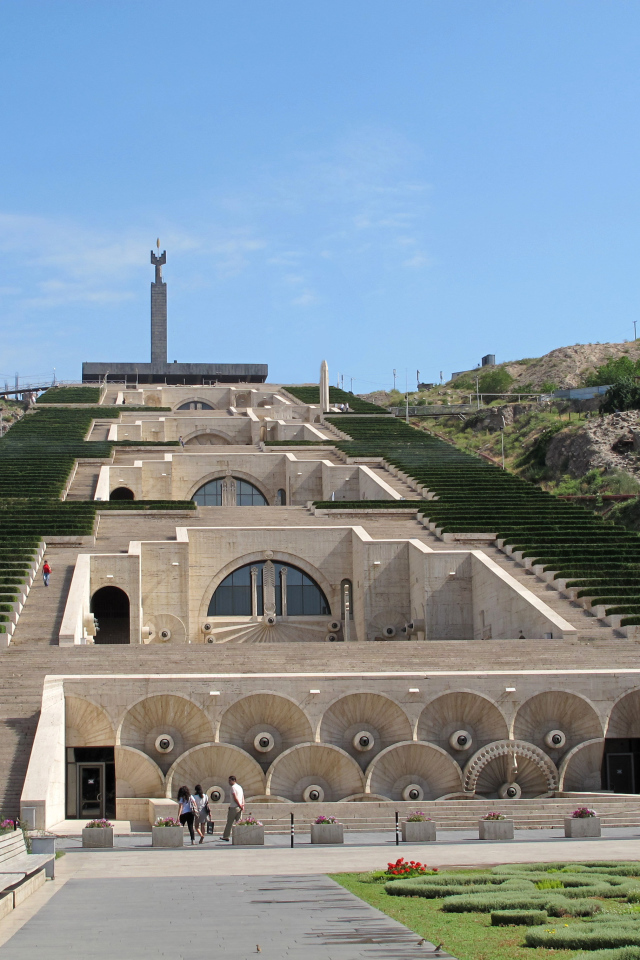 Уникальный архитектурный комплекс Каскад город  Ереван 