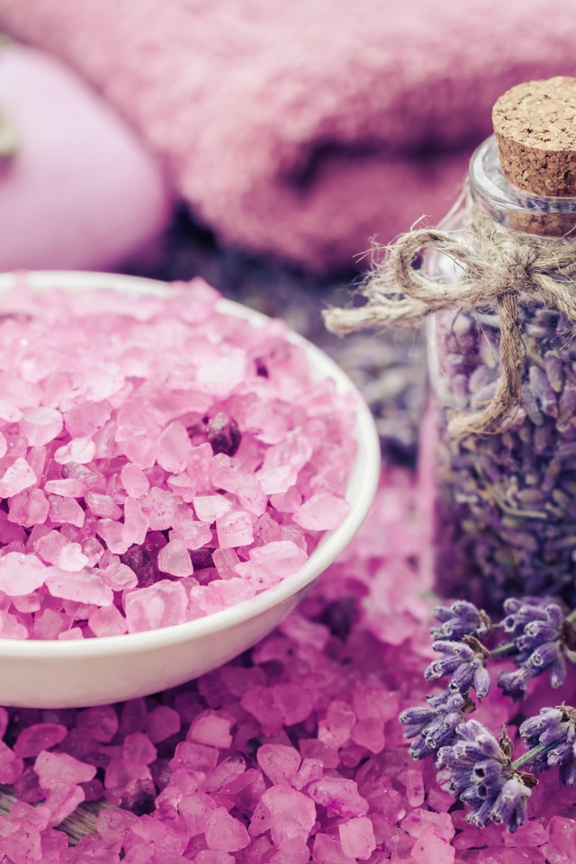 Ароматная соль для ванн с баночкой лаванды