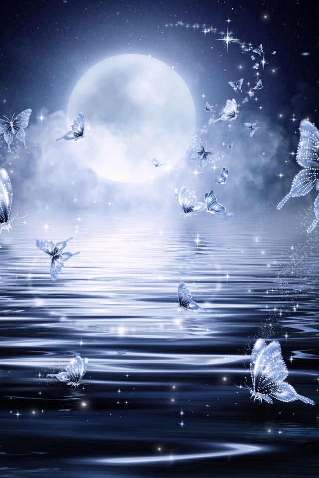 Фантастические неоновые голубые бабочки на фоне луны