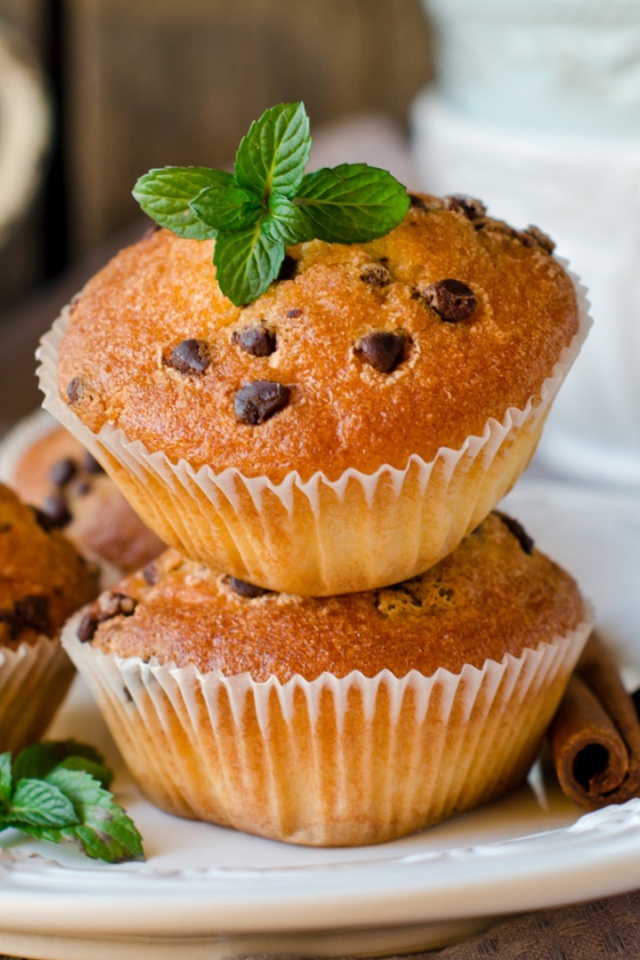 Кексы с шоколадной крошкой и мятой 