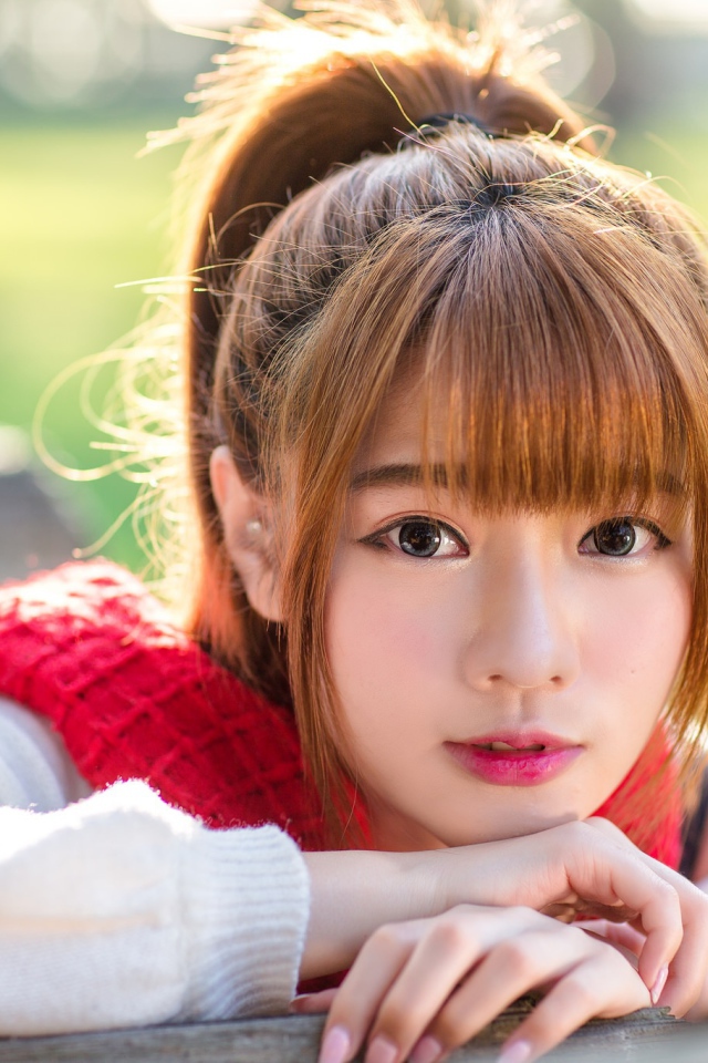 Выразительное лицо красивой девушки азиатки