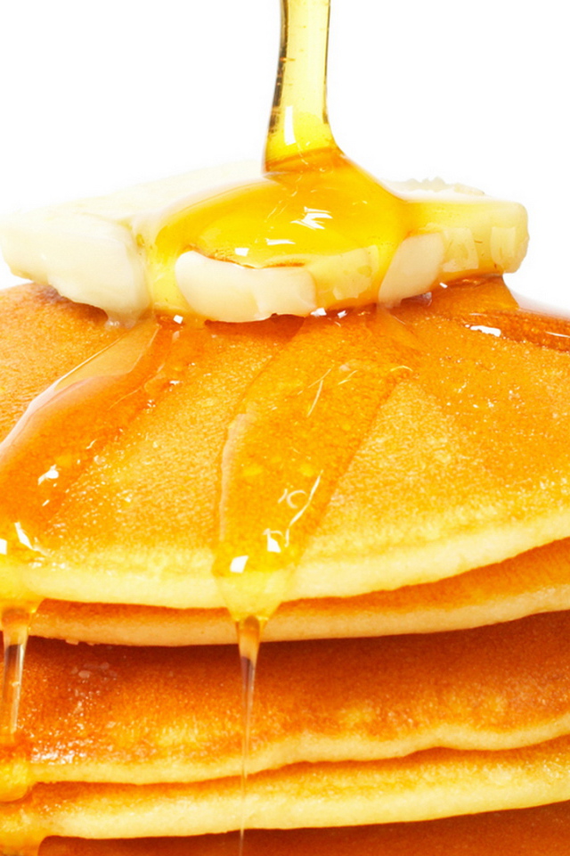 Солнечные блинчики с медом на Масленицу 