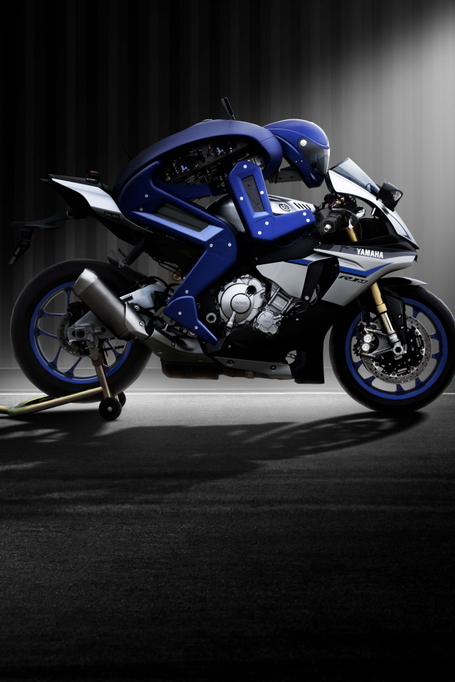 Человекоподобный робот Yamaha Motobot, 2017