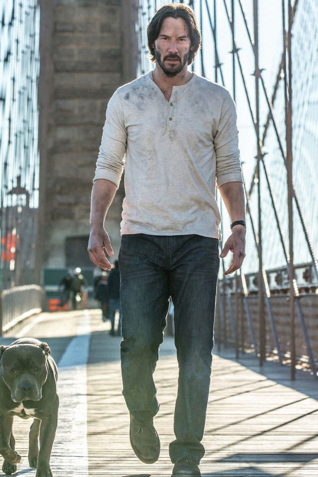 Актер Киану Ривз с собакой фильм Джон Уик 