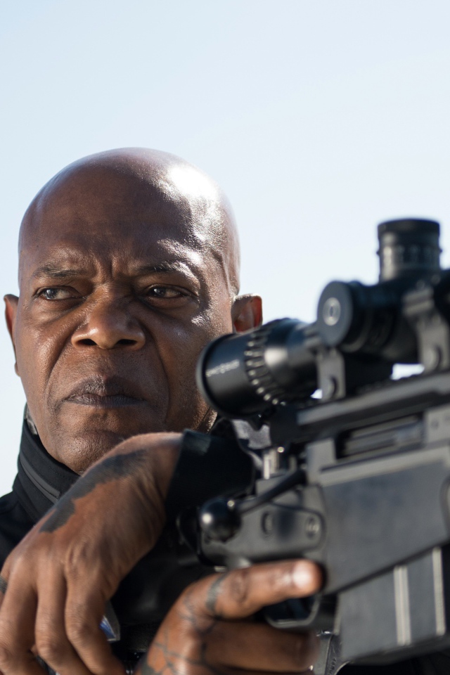 Актер Сэмюэл Лерой Джексон в фильме Телохранитель киллера, 2017