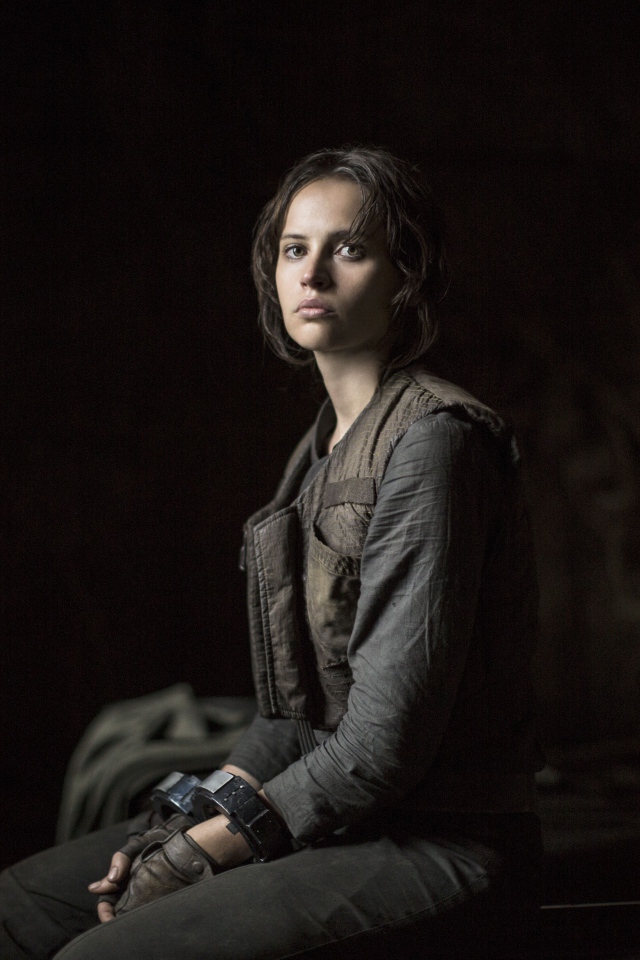 Джин Эрсо в наручниках фильм Изгой-один. Звёздные войны Истории 