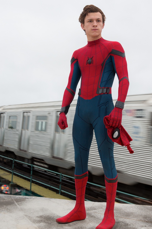 Том Холланд в фильме Человек-паук. Возвращение домой,  2017 