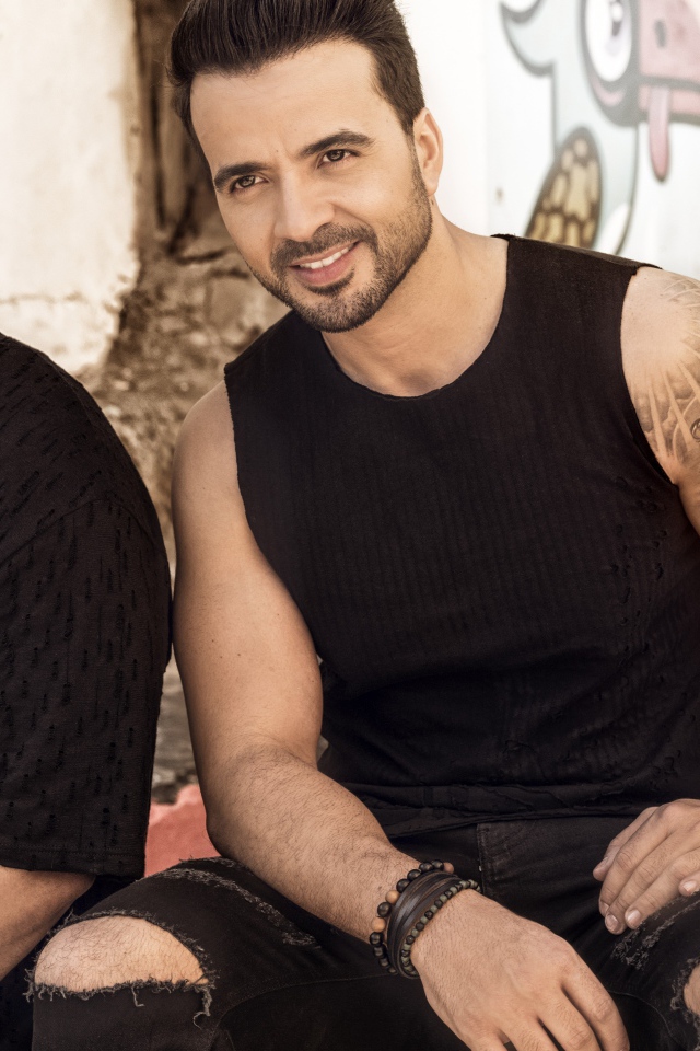 Популярные исполнители Луис Фонси и Дэдди Янки