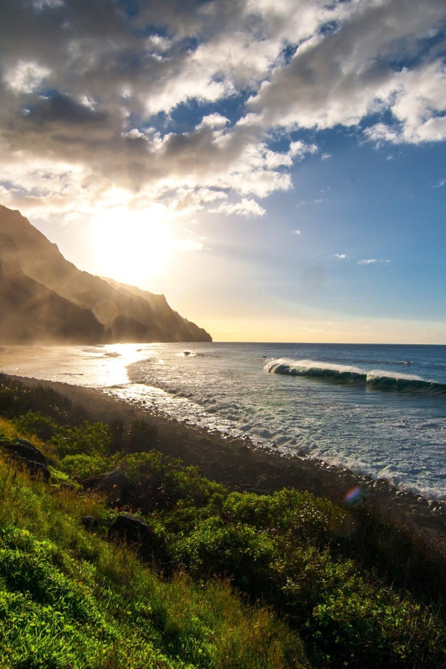 Восход солнца над Тихим океаном 