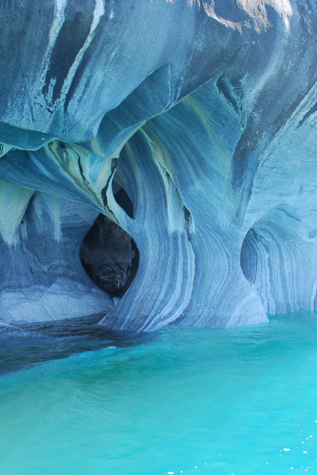 Красивые мраморные пещеры, Чили 