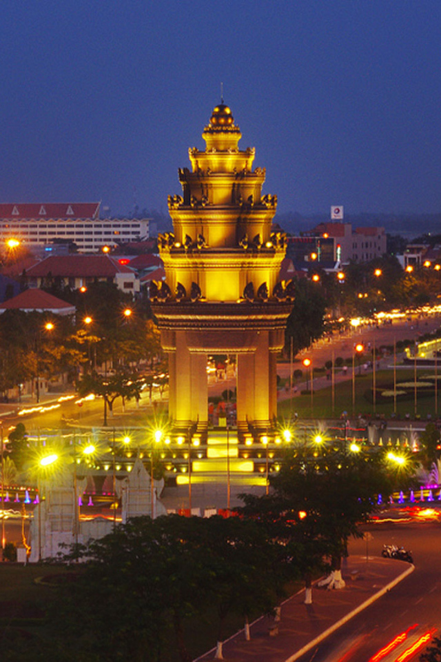 Вечерняя панорама города Пномпень - столица Камбоджи 
