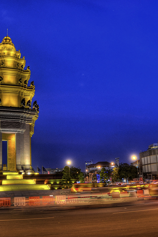 Монумент Независимости  в Пномпене, Камбоджа 