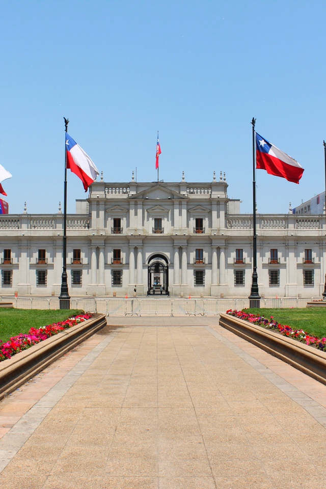 Дворец президента Ла-Монеда, Сантьяго Чили 