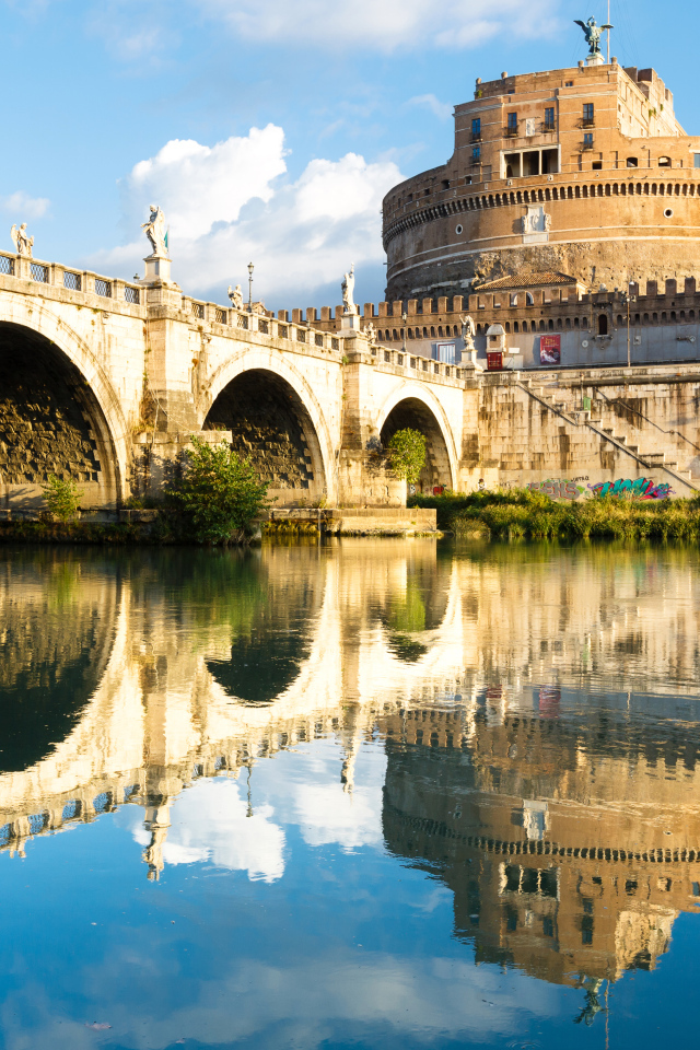 Замок Святого Ангела на воде, Рим. Италия 