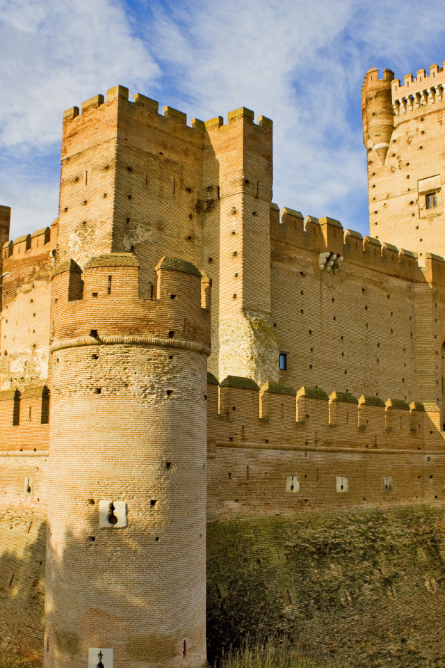 Замок Castillo de La Mota, Испания 