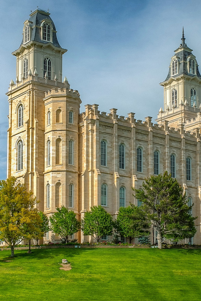 Церковь на холме Manti Utah, США