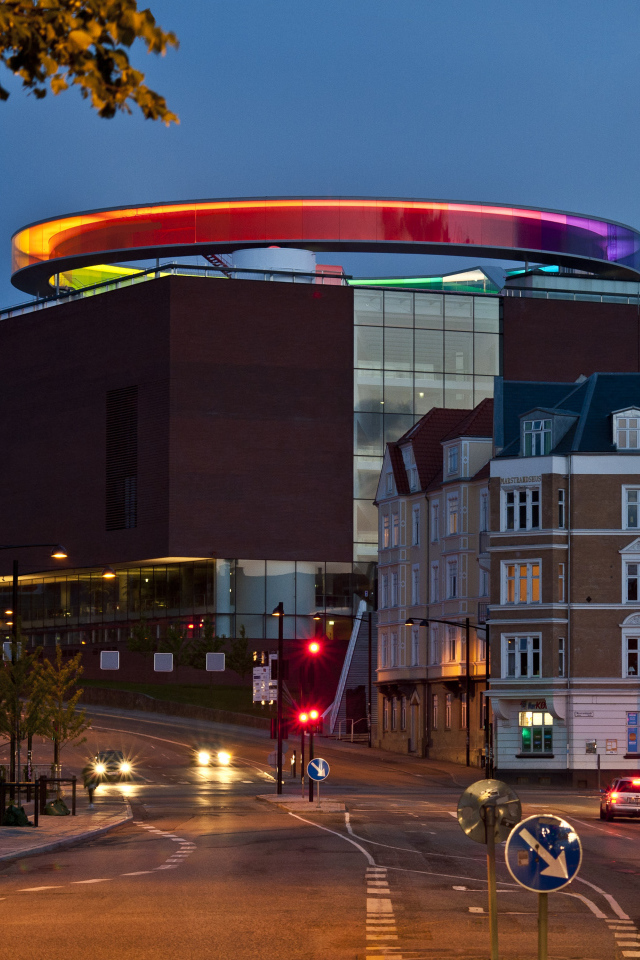 Панорама вечернего города Орхус, Дания