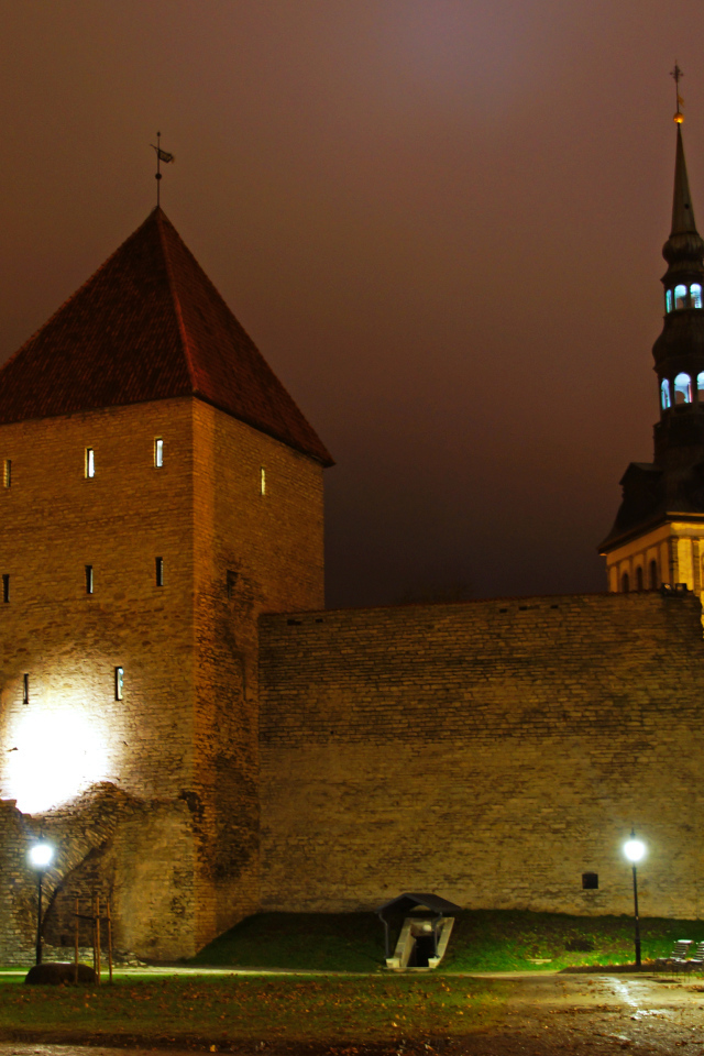 Вируские ворота средневековой крепости,  Таллинн. Эстония 