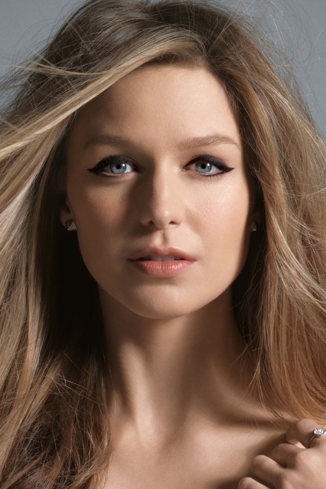 Красивая актриса Мелисса Бенойст 