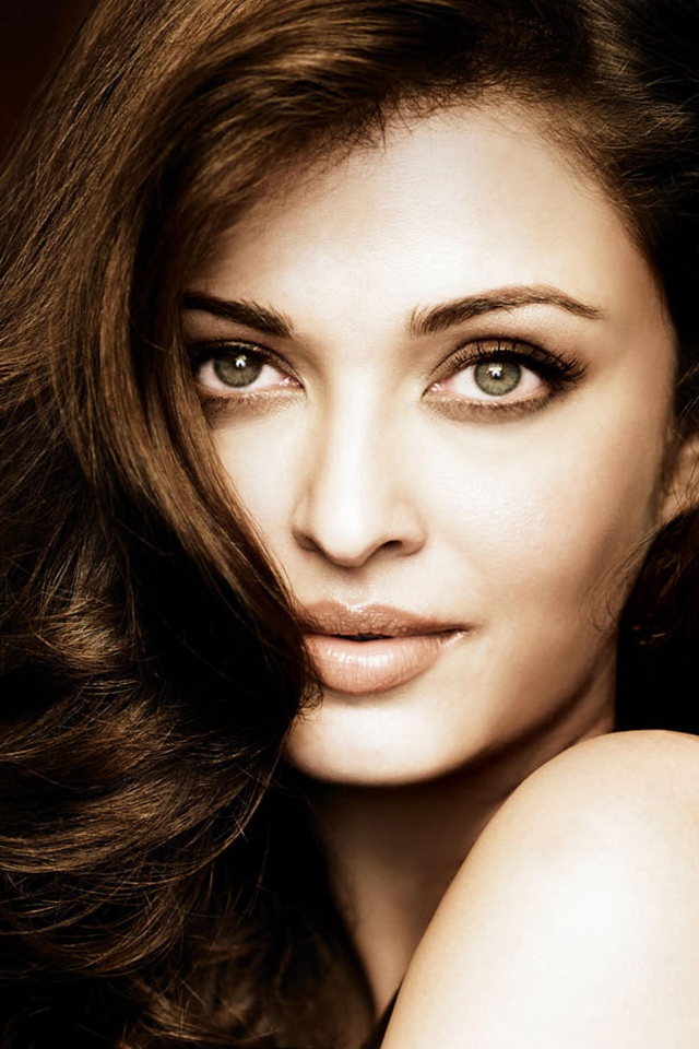 Красивая девушка актриса болливуда Айшвария Рай