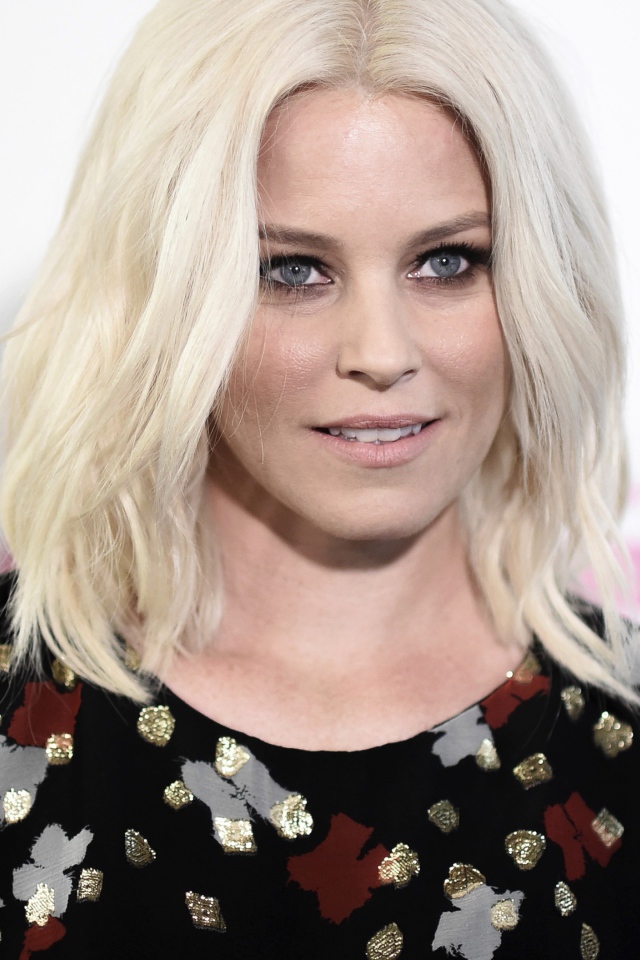 Эффектный взгляд актрисы Элизабет Бэнкс