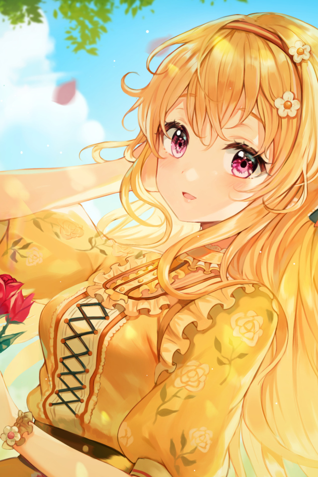 Красивая рыжеволосая девушка аниме с розой в руке