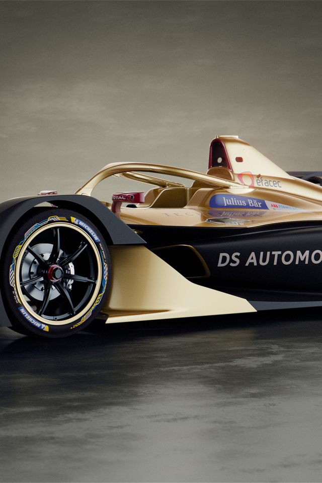 Гоночный автомобиль DS E-Tense FE 19 вид сбоку