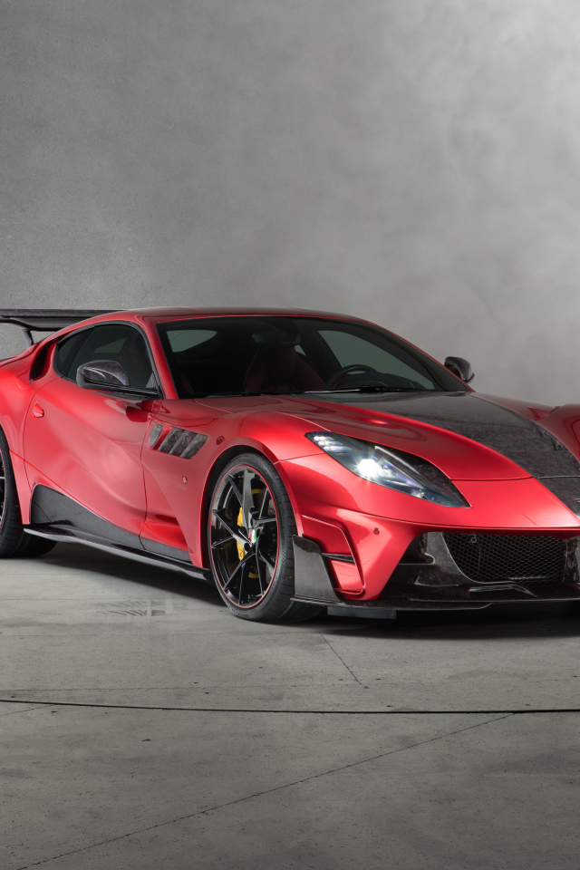 Красный быстрый автомобиль Mansory Stallone 2018 года