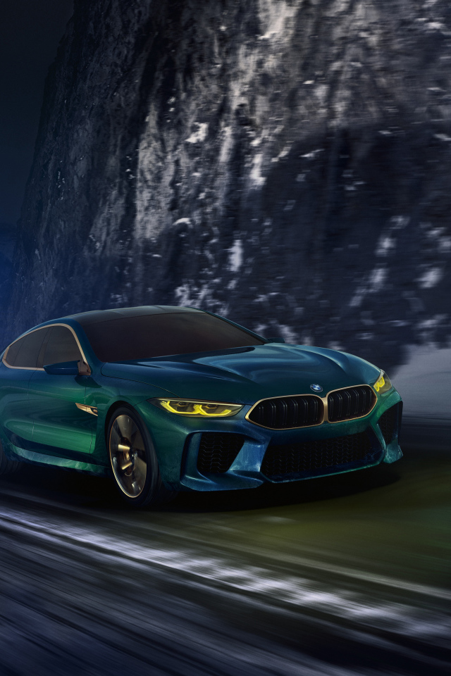 Зеленый автомобиль Bmw Concept M8 