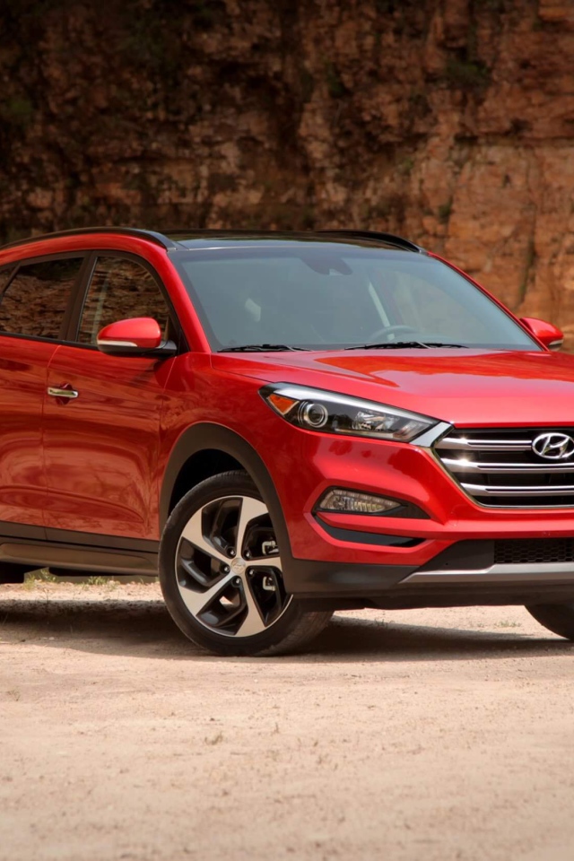 Красный внедорожник Hyundai Tucson, 2019 