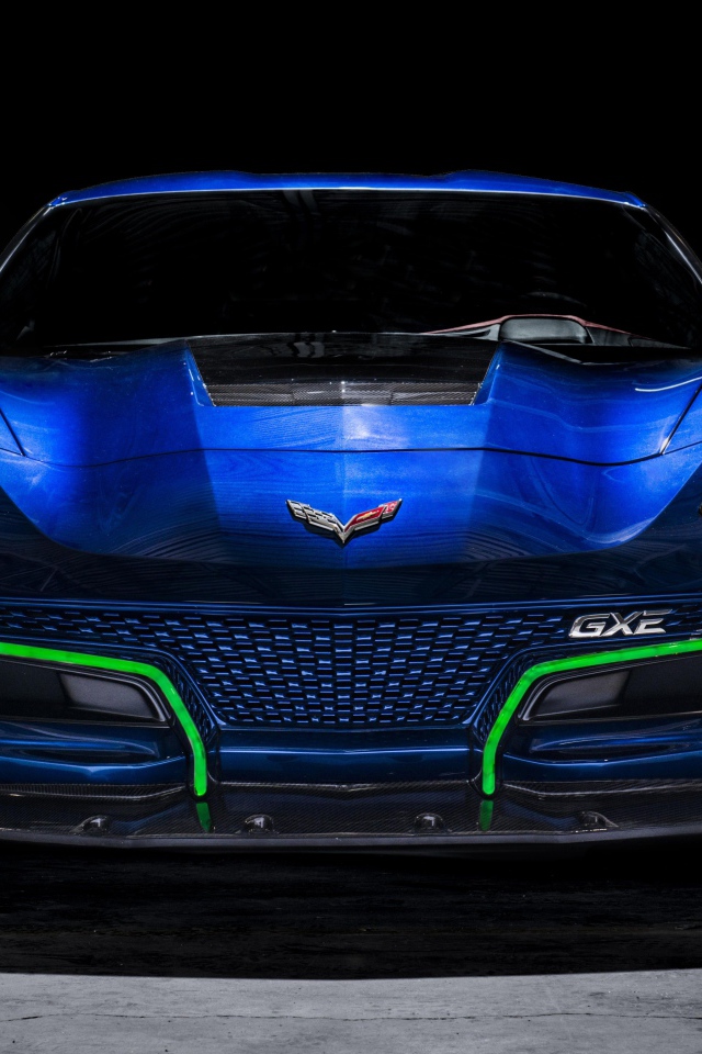 Синий спортивный автомобиль Corvette Genovation GXE, вид спереди