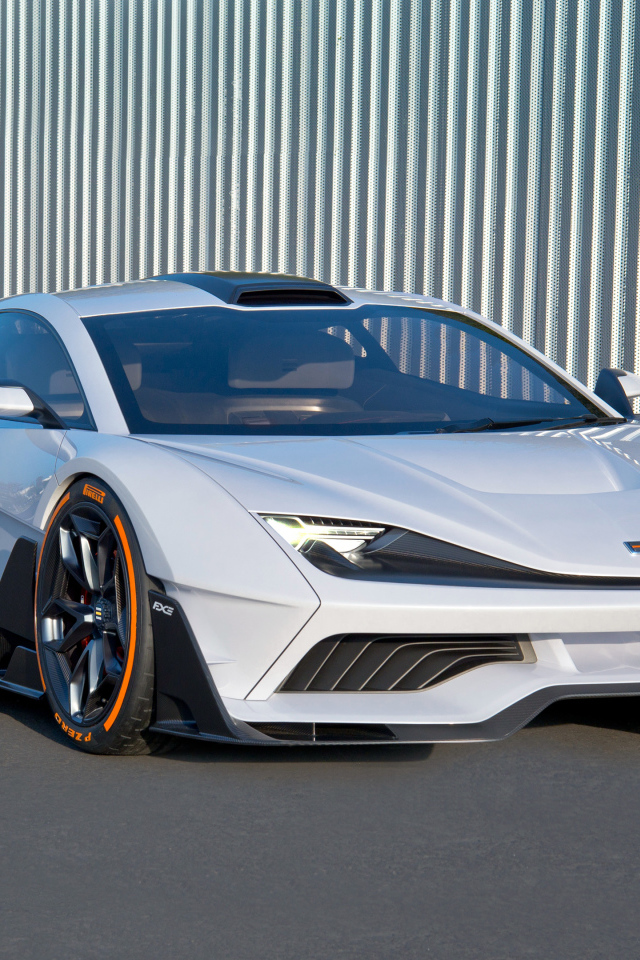 Белый спортивный автомобиль Aria FXE, 2019