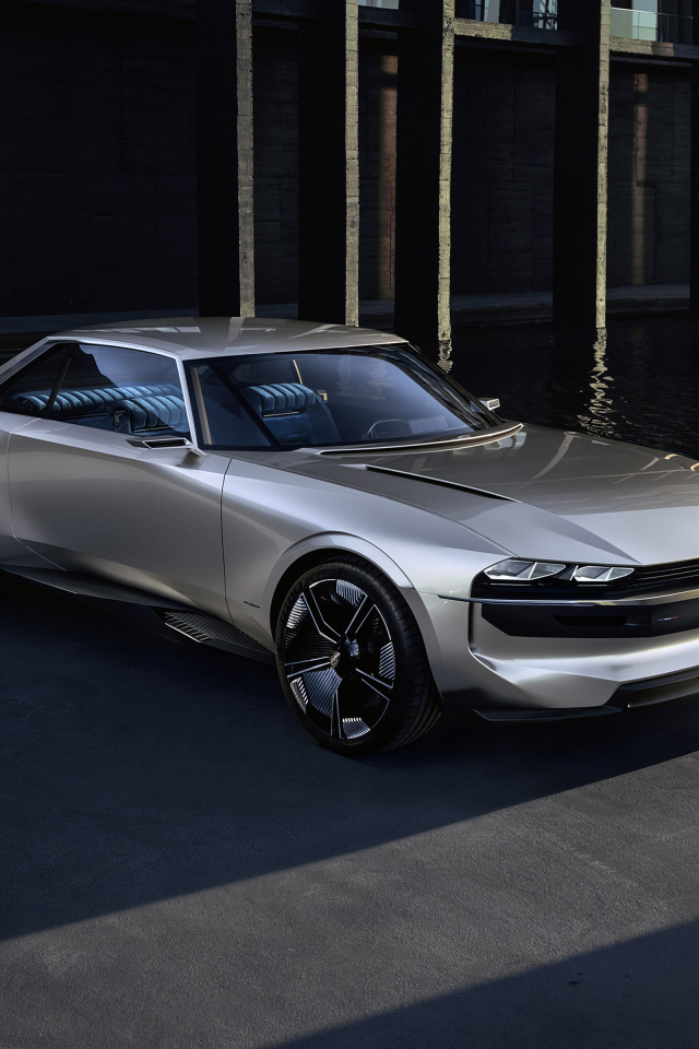 Stylish silver car Peugeot e-Legend Concept, 2018
