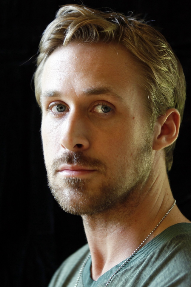 Красивый мужчина, популярный актер Райан Гослинг