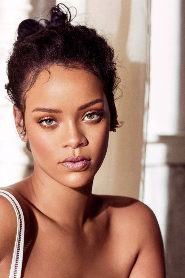 Американская популярная певица Рианна