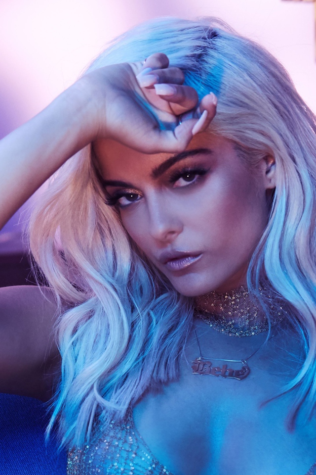 Американская певица Биби Рекса