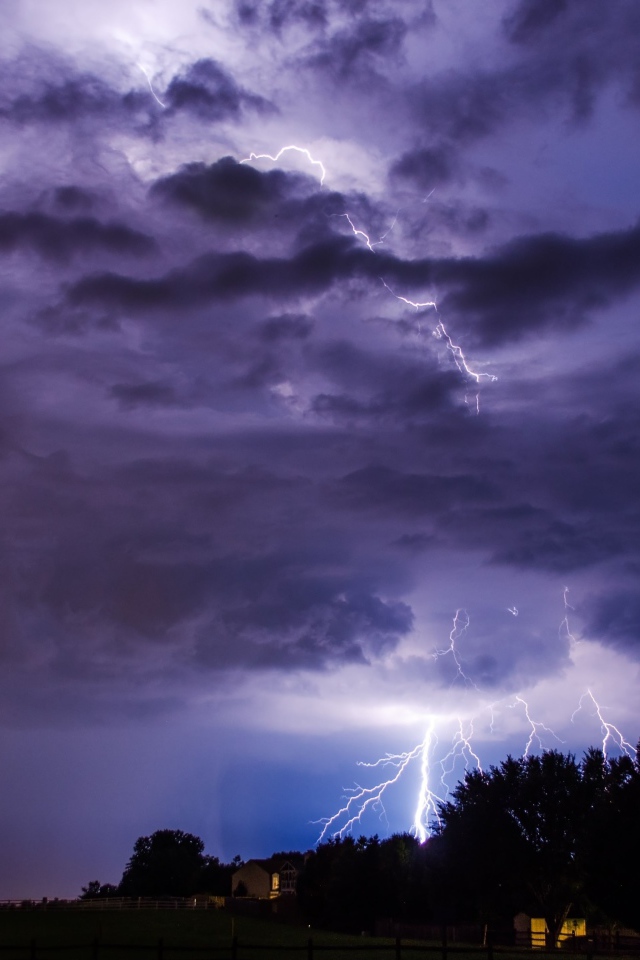 Lightning pierces stormy sky