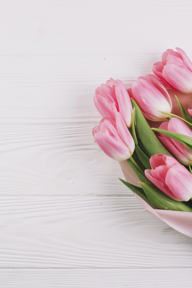 Букет розовых тюльпанов, шаблон для поздравительной открытки