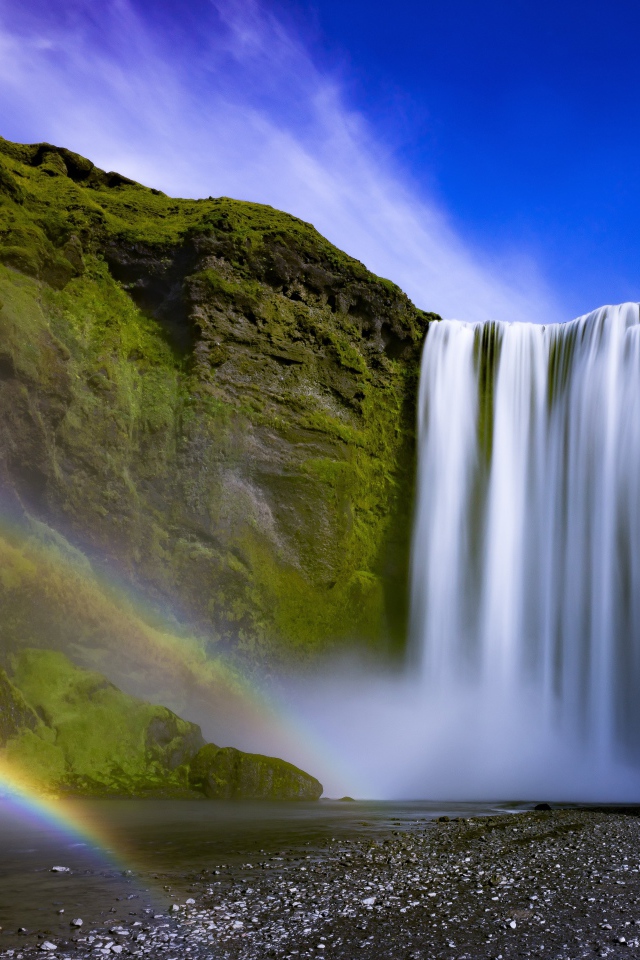 Красивый водопад Скоугафосс, Исландия