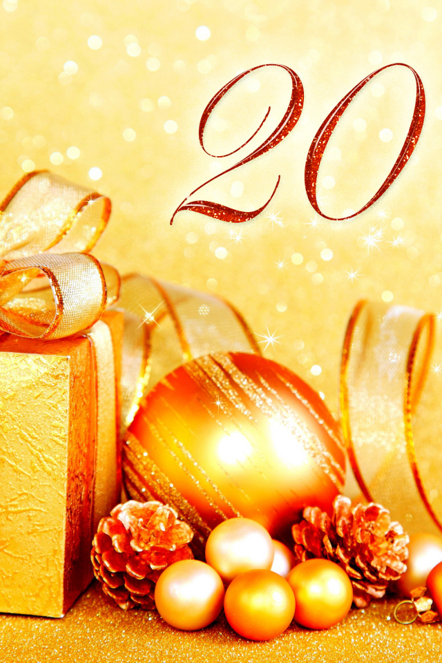 Красивый золотой подарок и игрушки на Новый год и Рождество 2019 