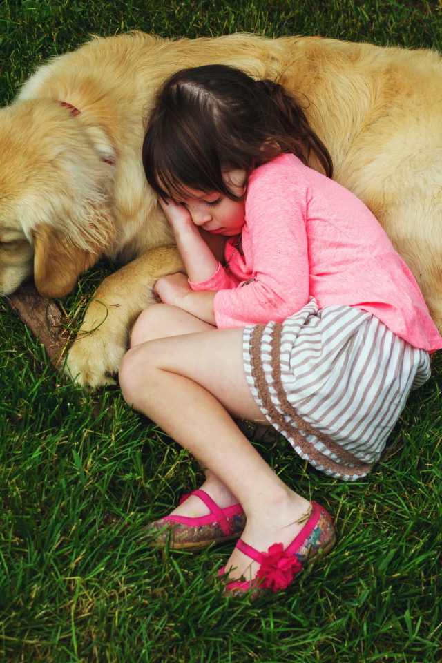 Полизать маленькой девочке. Девочка с собакой. Зоопорно девушка с собакой. Девушка с собакой рисунок. Девочка со щенком на руках картинка.