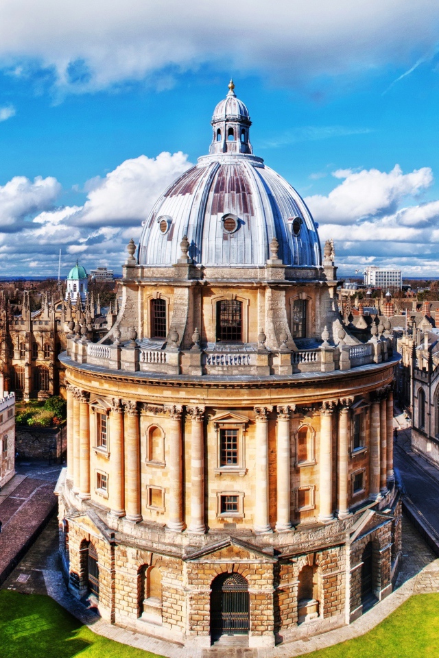 Oxford University building under a blue sky, England Desktop wallpapers  640x960