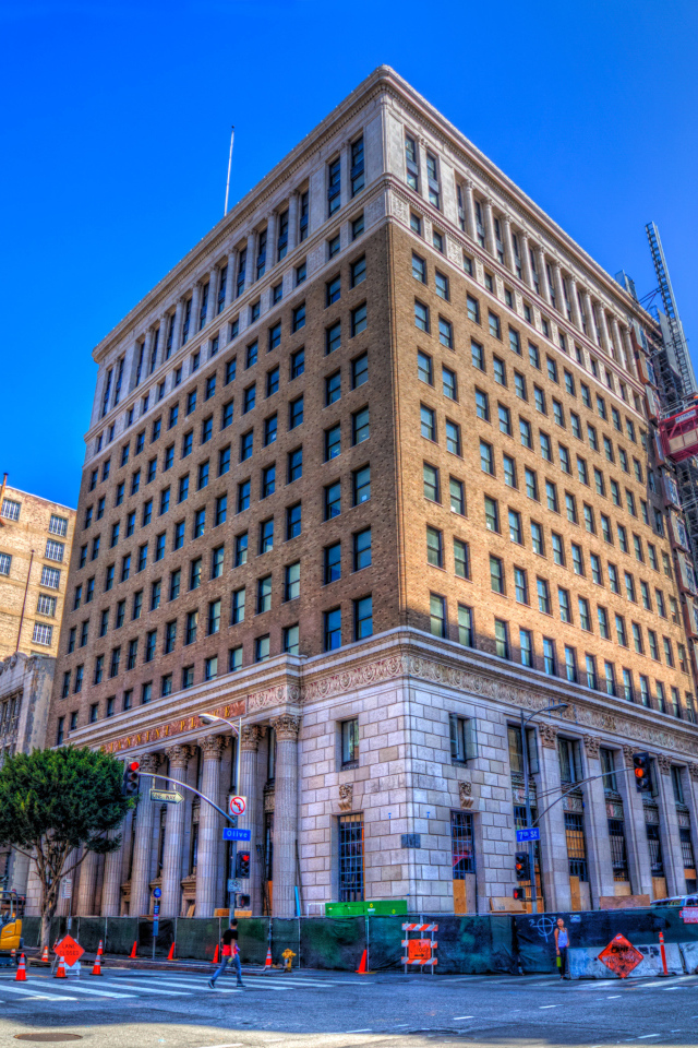 Небоскребы на улице, Калифорния. США