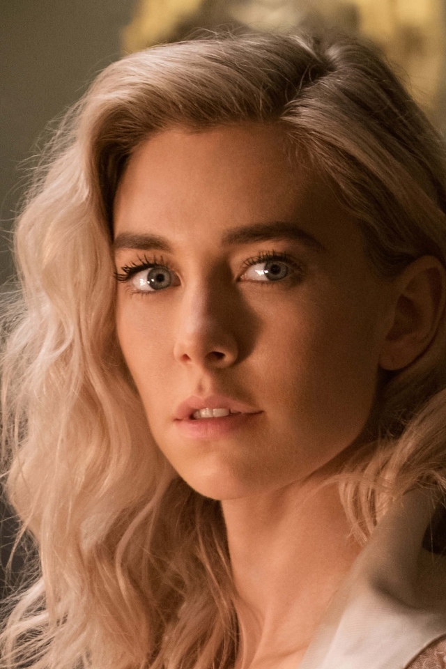 Красивая блондинка, актриса Ванесса Кирби