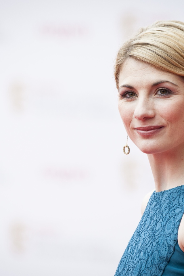 Очаровательная английская актриса Джоди Уиттакер